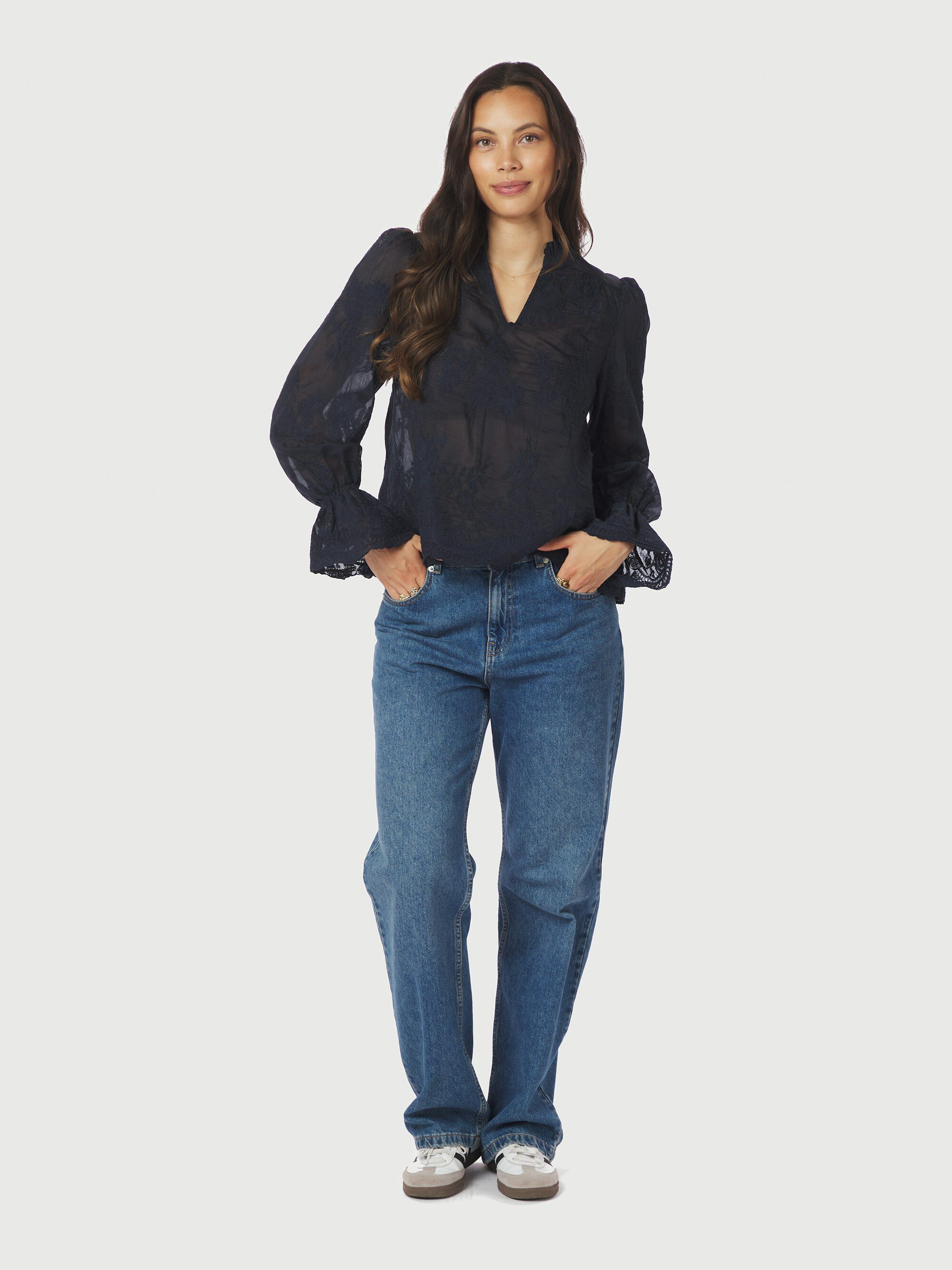 Amara Big Embroidery Blouse