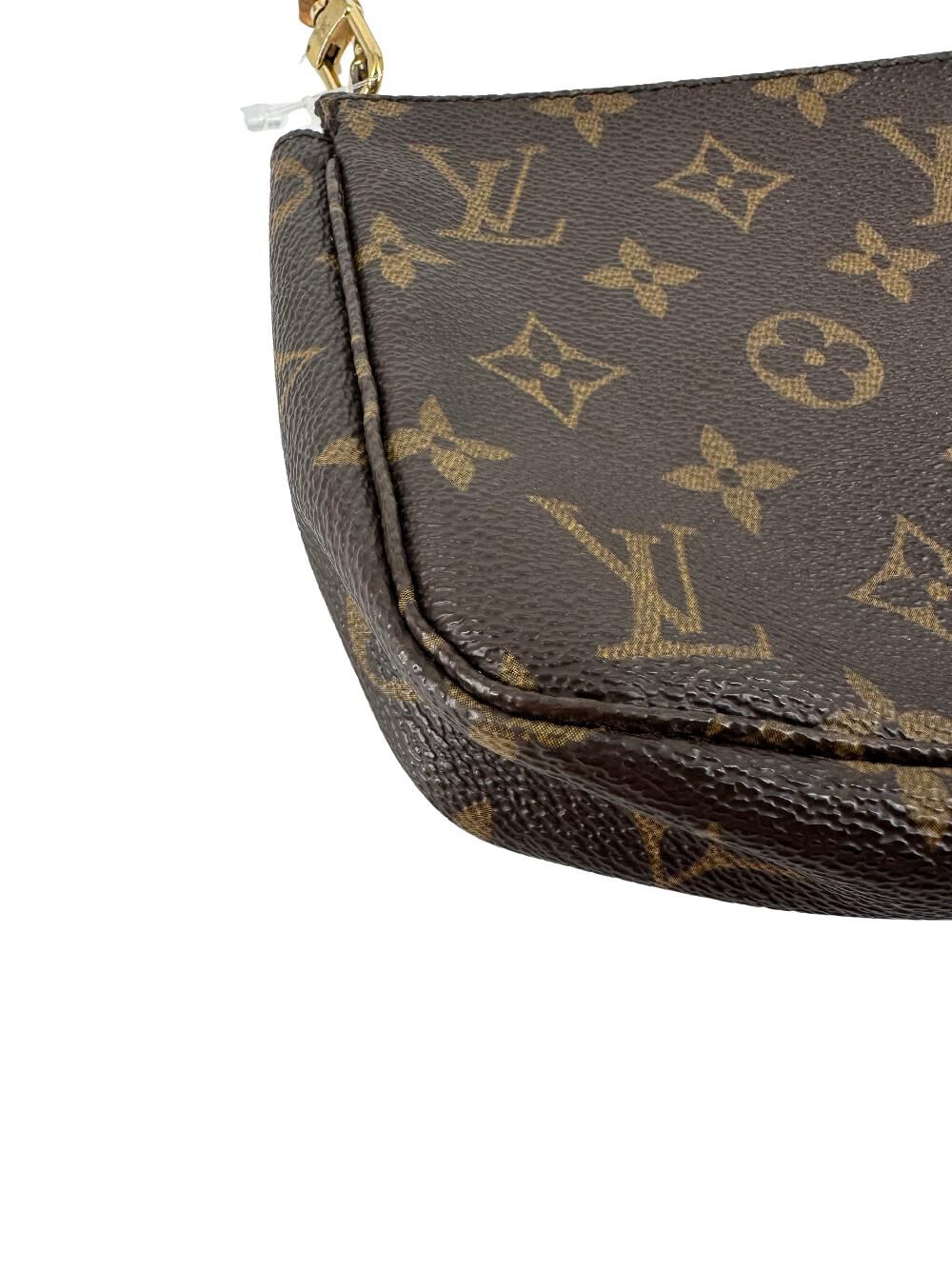 Louis Vuitton Pochette Accessoires
