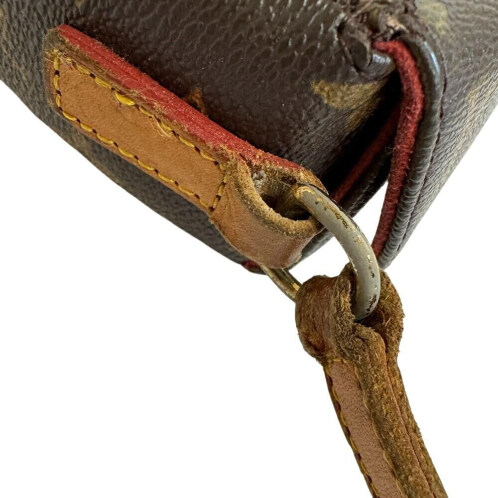 Louis Vuitton Pochette Accessoires