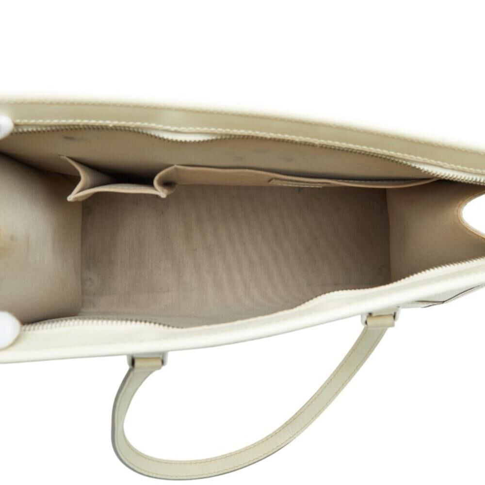 Louis Vuitton Madeleine