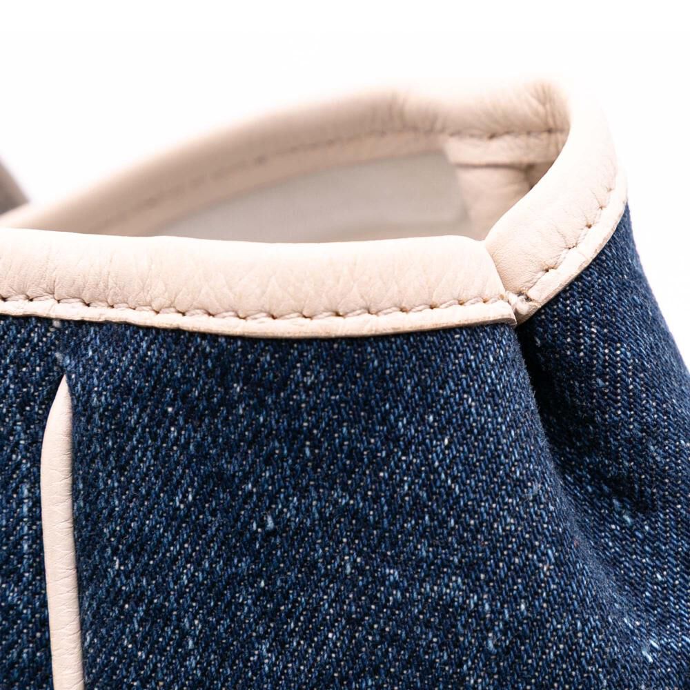 Yves Saint Laurent Tote