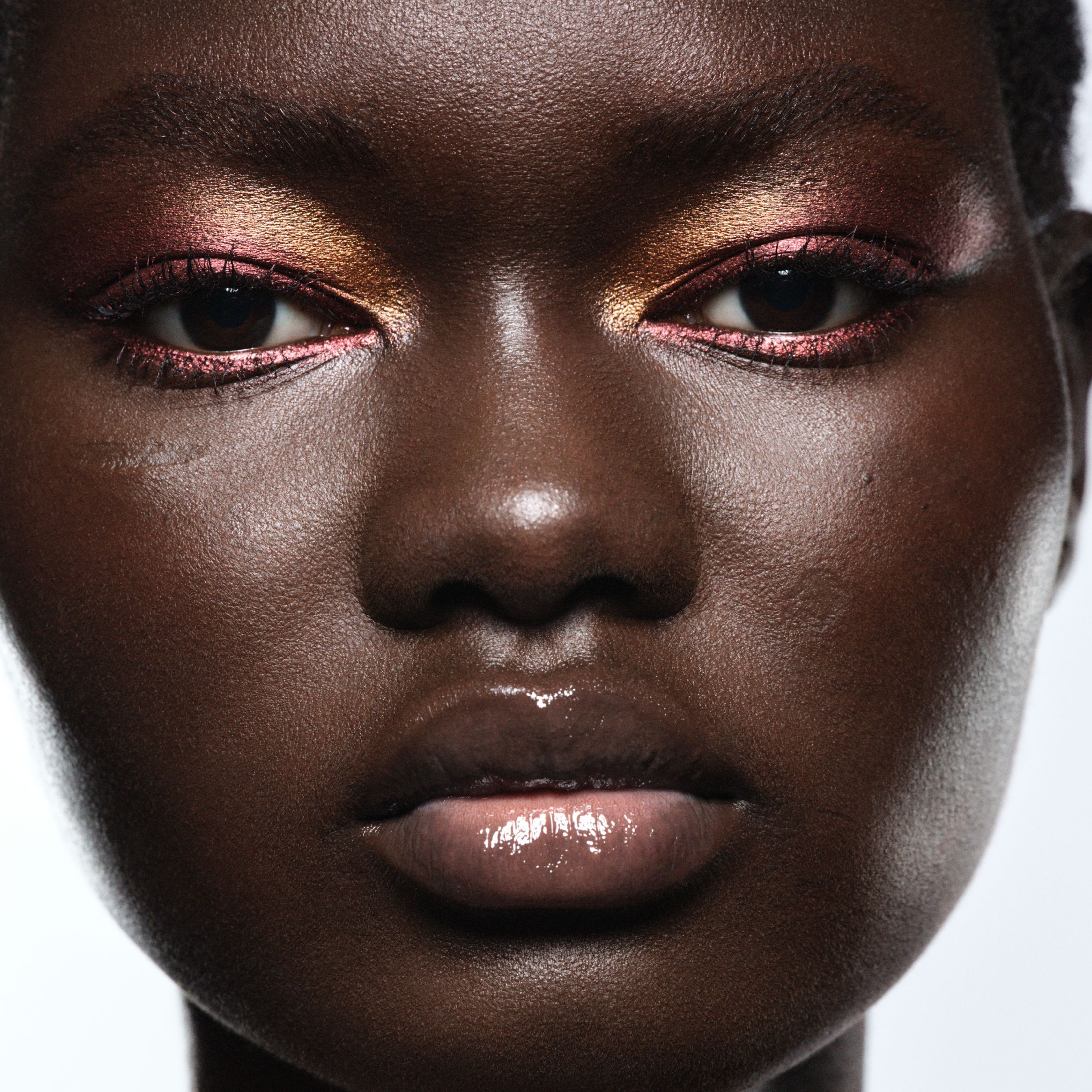 Eyeshadow 18 Colours Bibliophilia