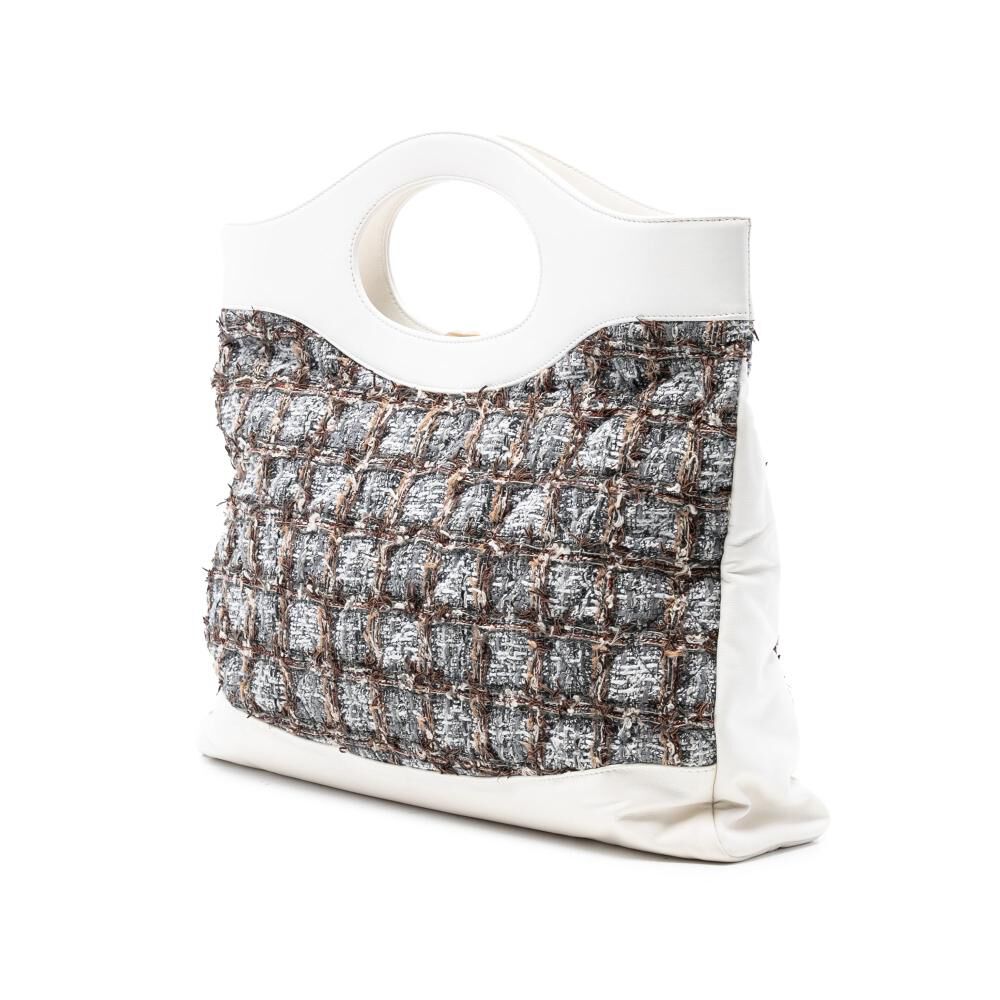 Chanel Shopper