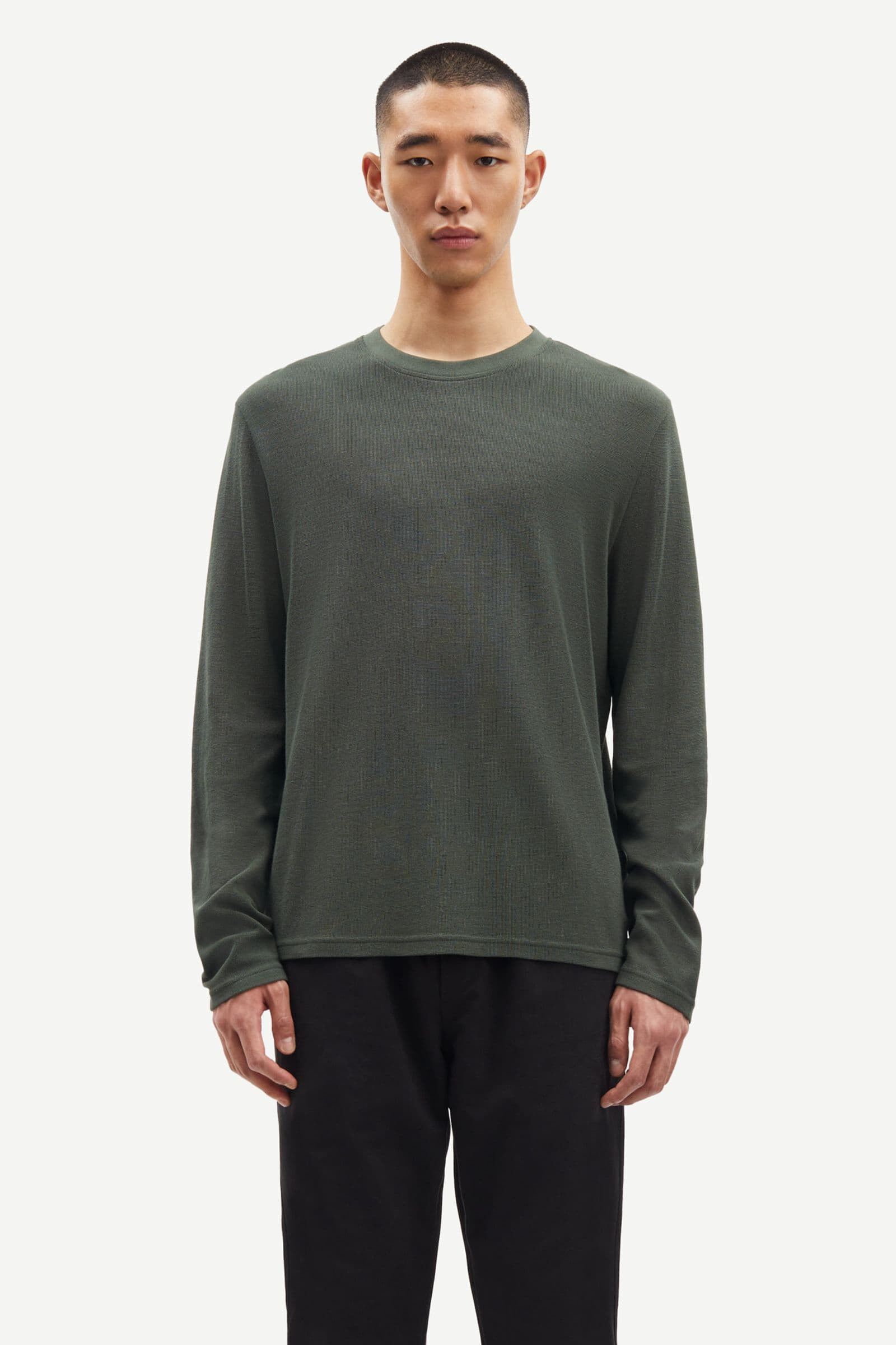 Lang&aelig;rmede t-shirts