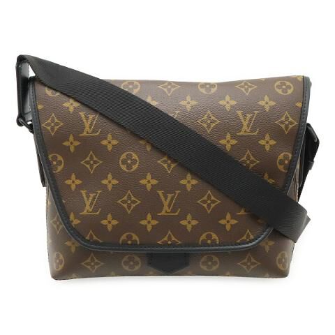 Louis Vuitton Messenger