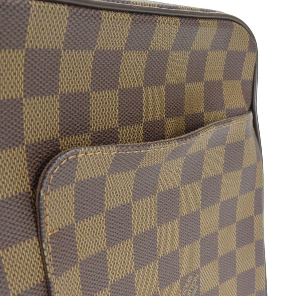 Louis Vuitton Shoulder Bags