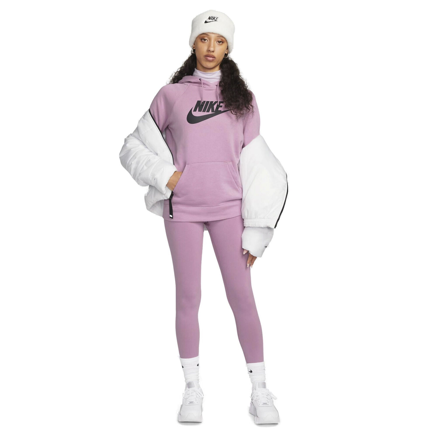 Sportswear Essential Fleece h&aelig;ttetr&oslash;je