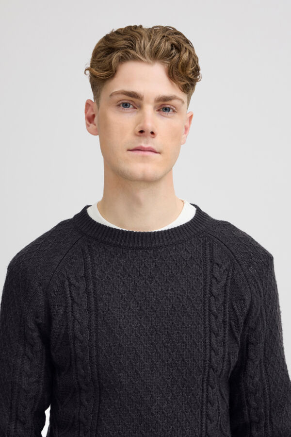 CFKRISTIAN crew neck cable knit