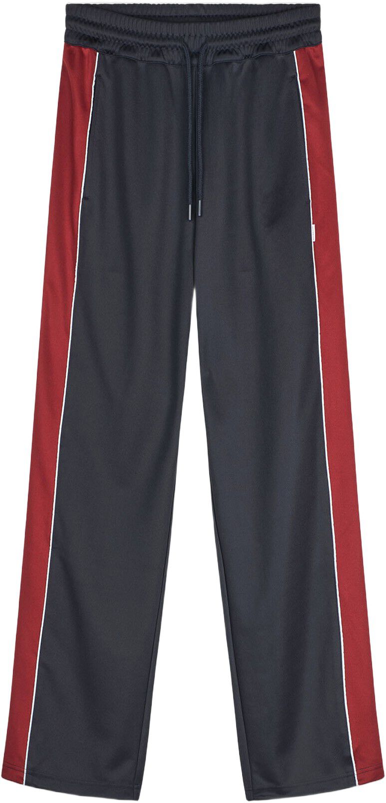 Sweatshirts & sweatpants