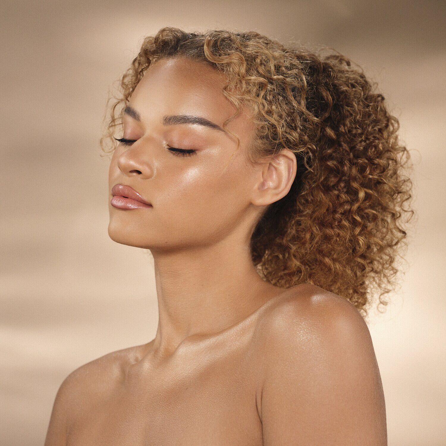 Glow Seeker Highlighter