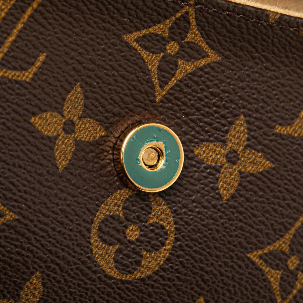 Louis Vuitton Twin Pochette