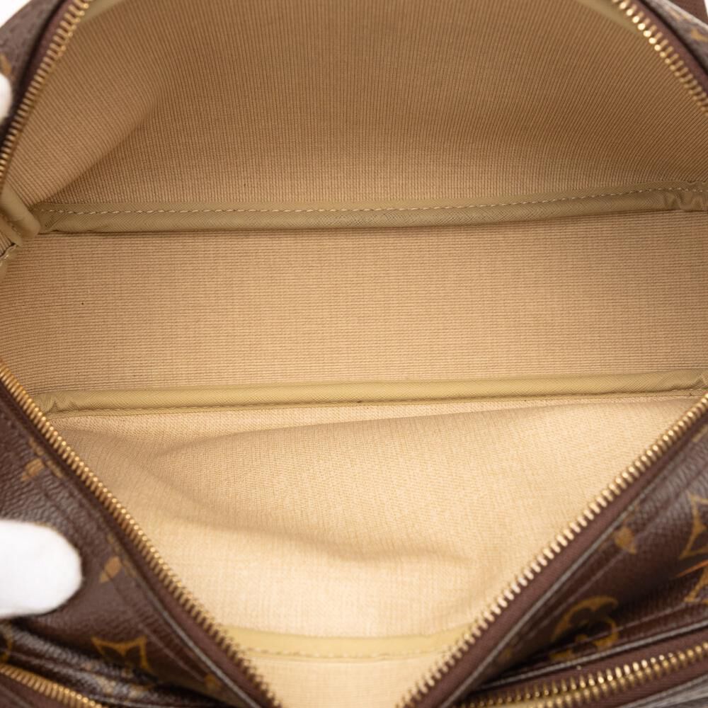 Louis Vuitton Reporter