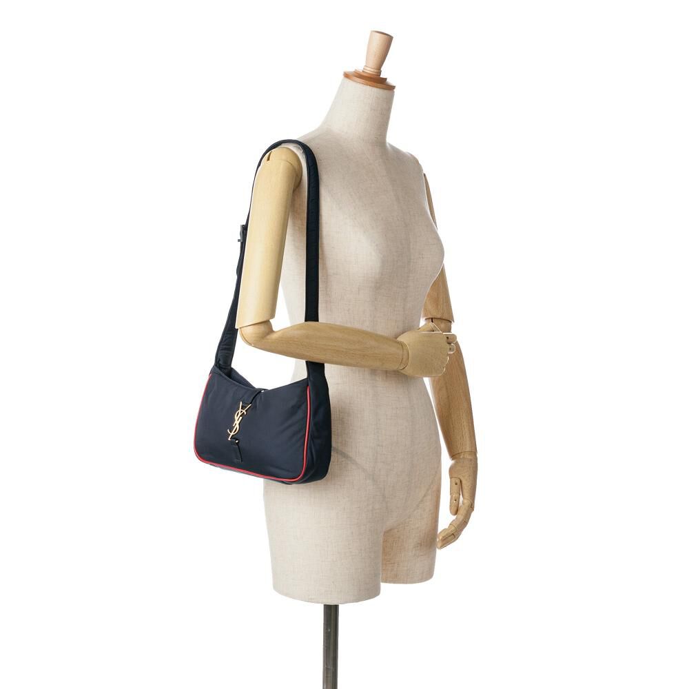 Yves Saint Laurent Shoulder Bag