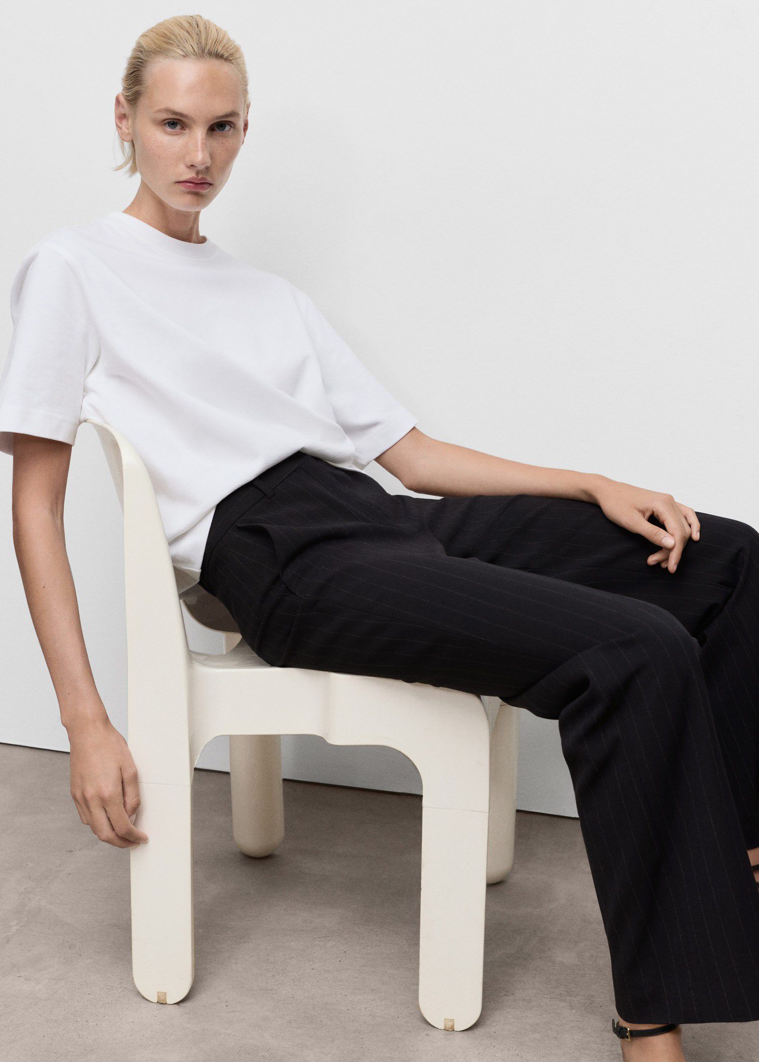 Straight-fit suit trousers