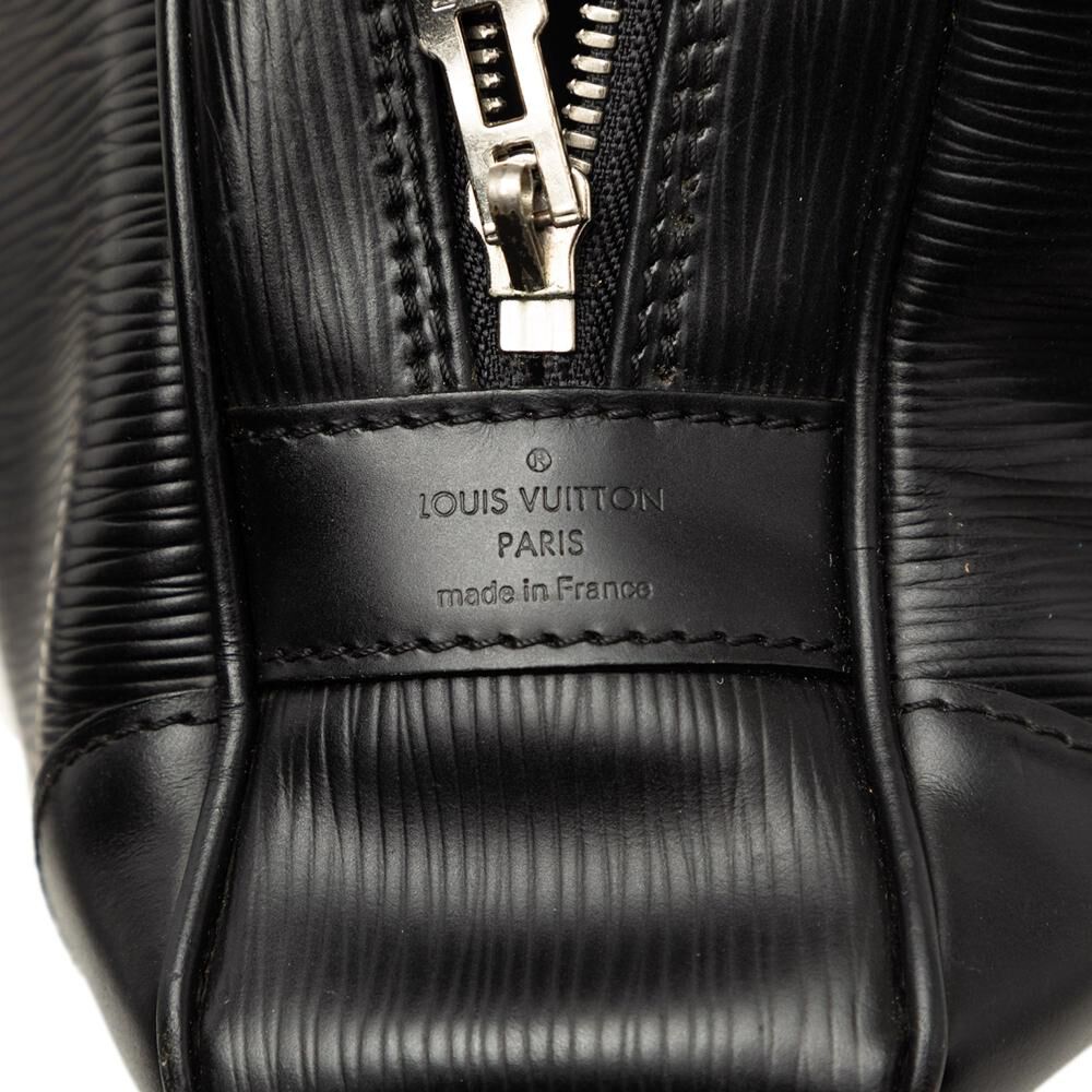 Louis Vuitton Porte Documents Voyage
