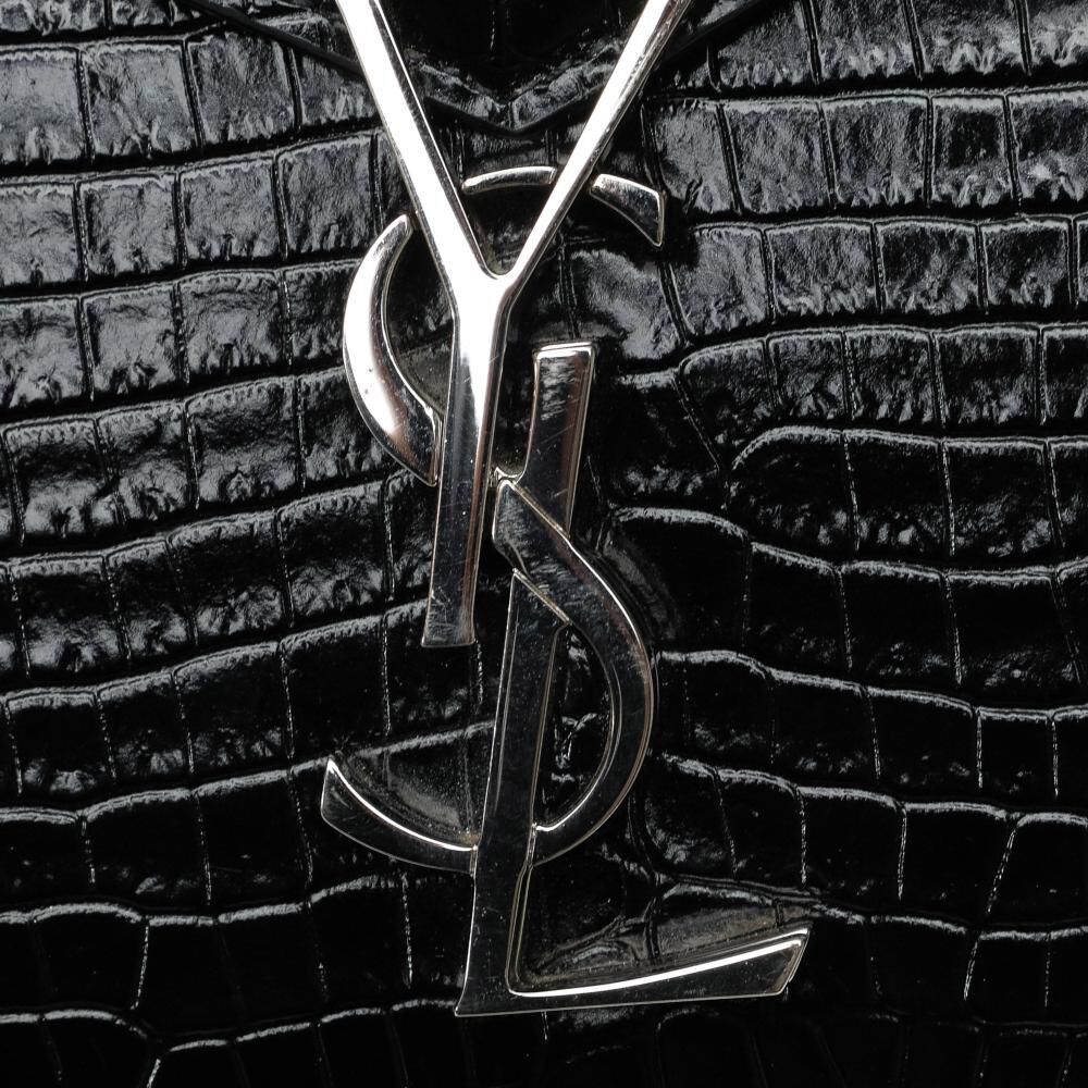 Yves Saint Laurent Handbag