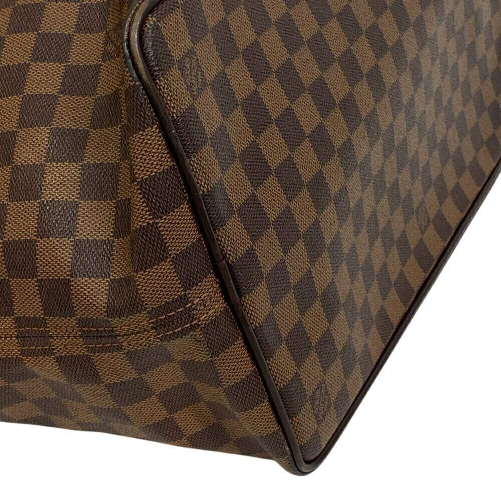 Louis Vuitton Greenwich