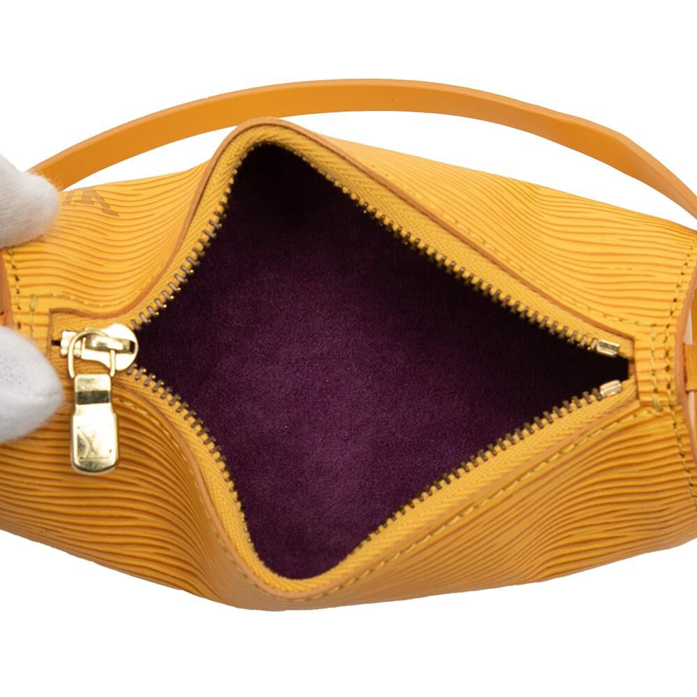 Louis Vuitton Papillon