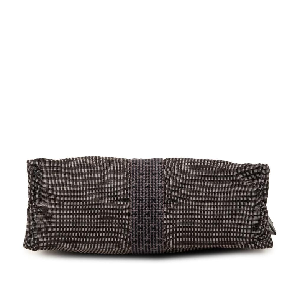 Herm&egrave;s Clutch