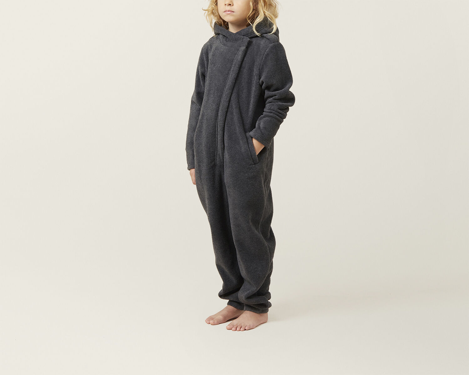 Makalu heldragt koksgr&aring;