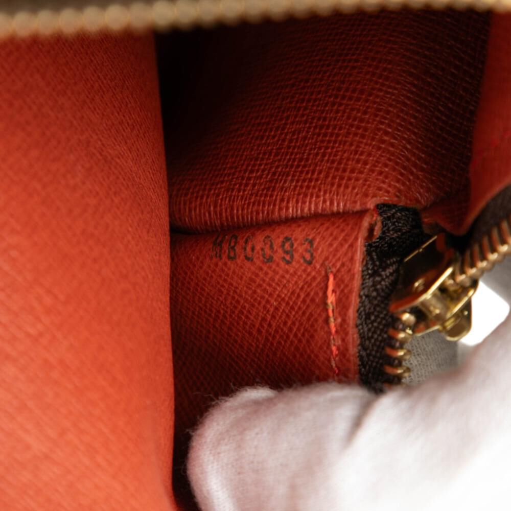 Louis Vuitton Papillon