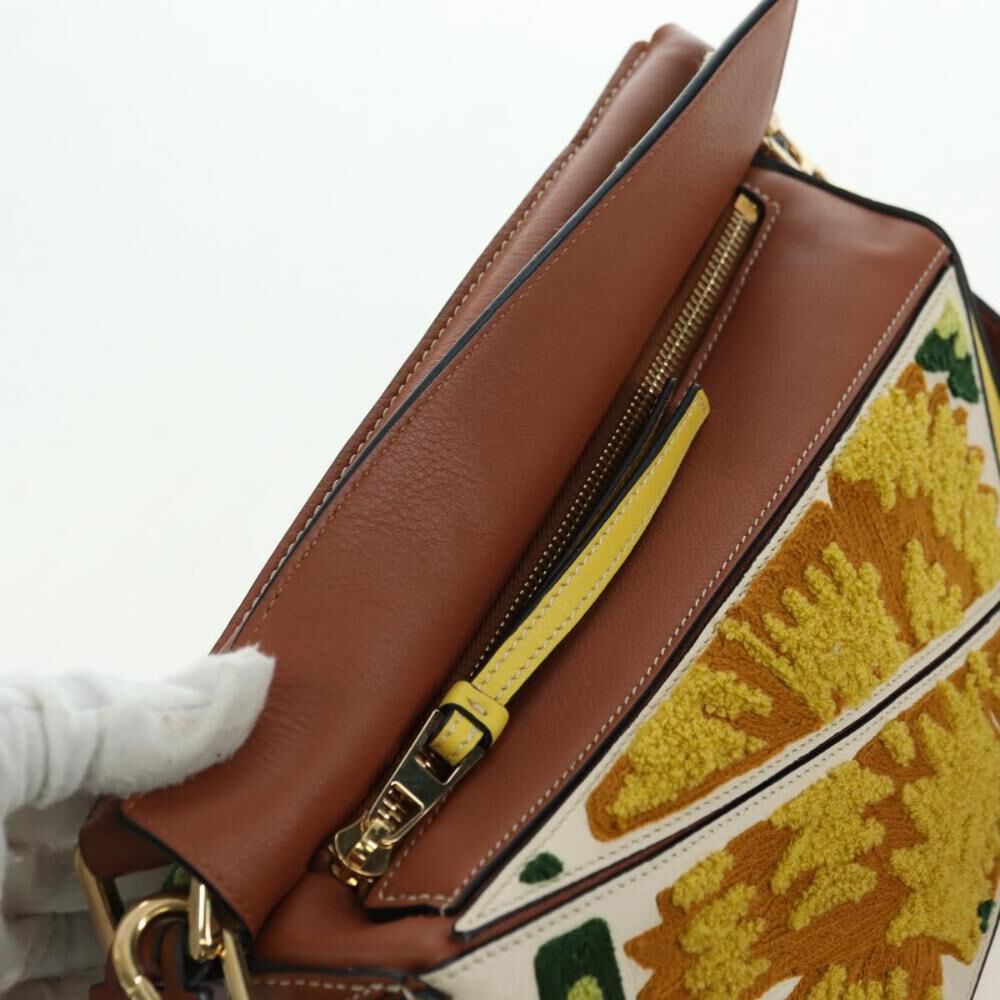 Loewe Puzzle