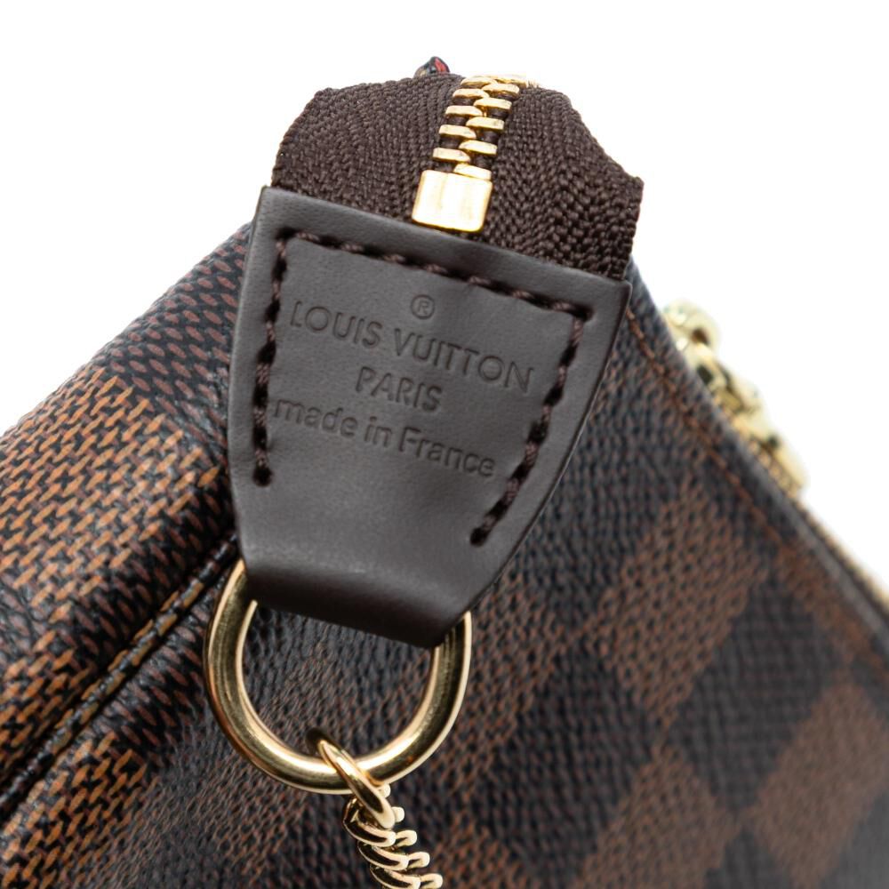 Louis Vuitton Pochette Accessoires