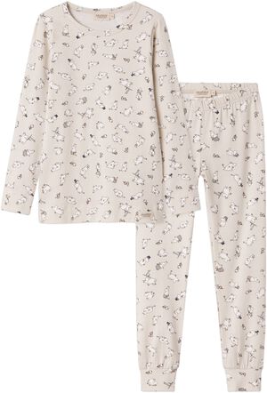 Sleepwear