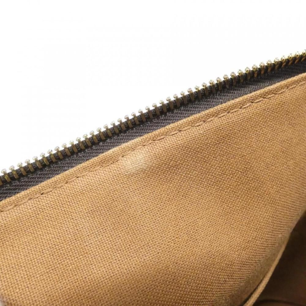 Louis Vuitton Totally