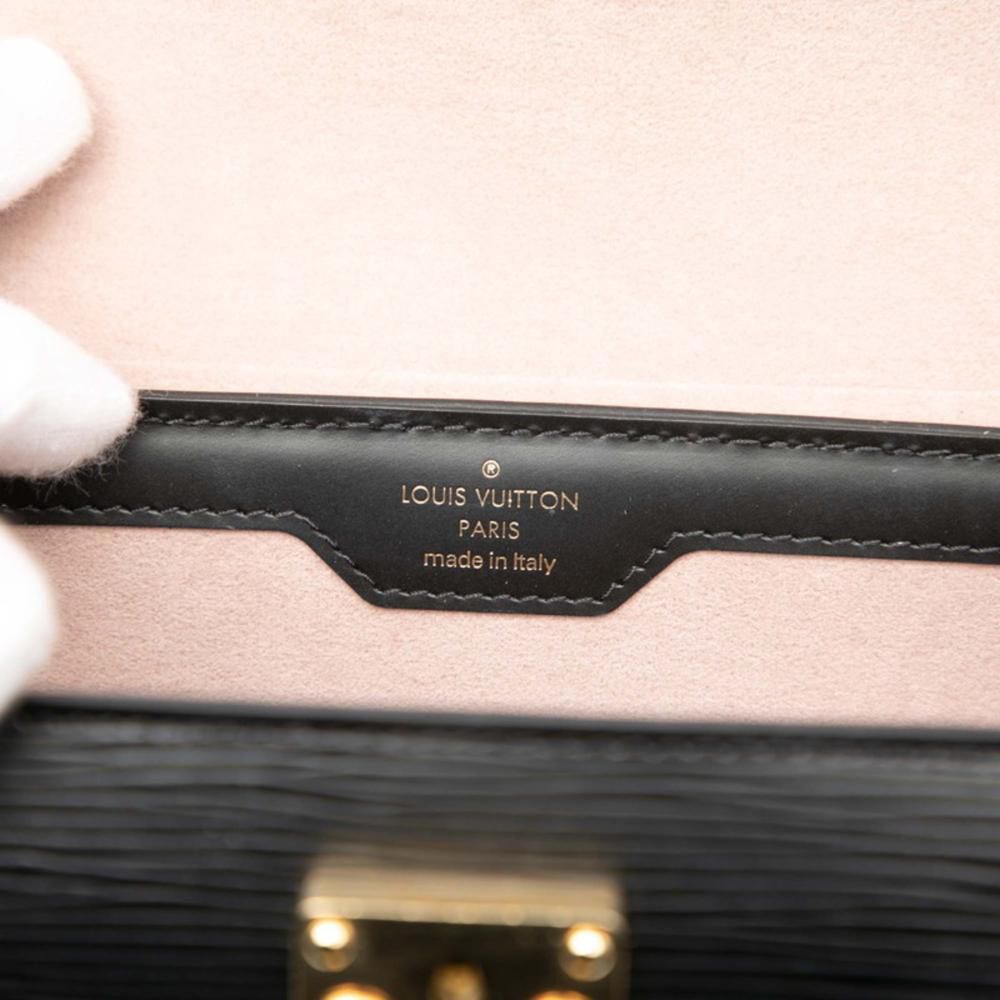 Louis Vuitton Papillon