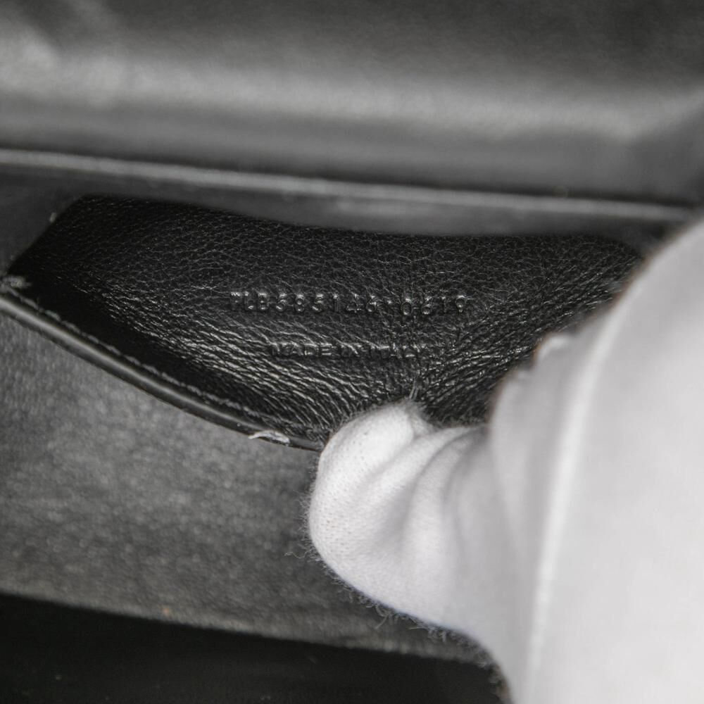 Yves Saint Laurent Shoulder Bag