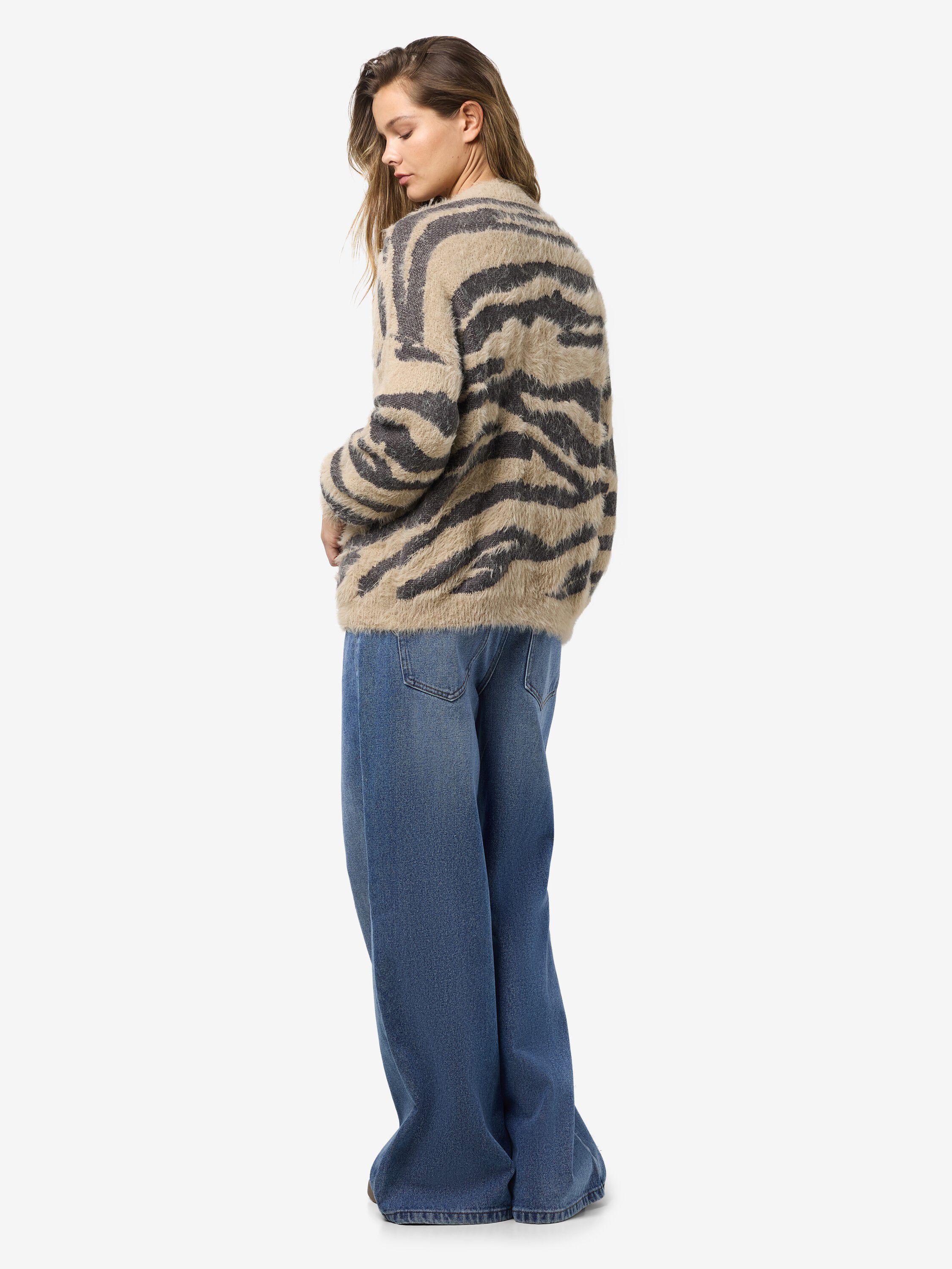 NMFLYNN L/S V-NECK KNIT CARDIGAN NO