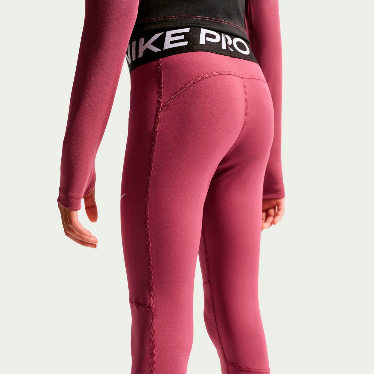 Pro Mid-Rise Leggings