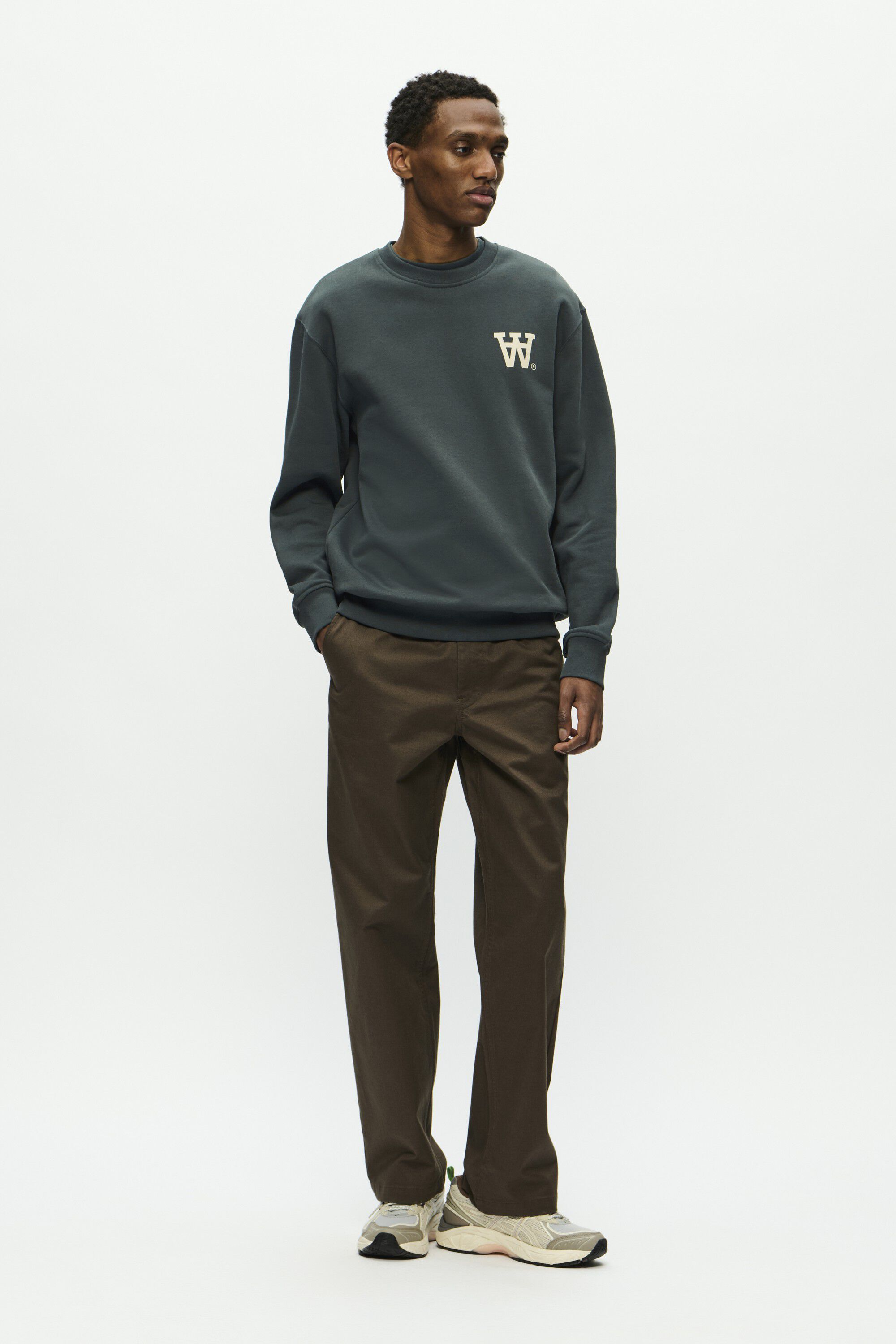 WWNoel AA Chest Print Sweatshirt