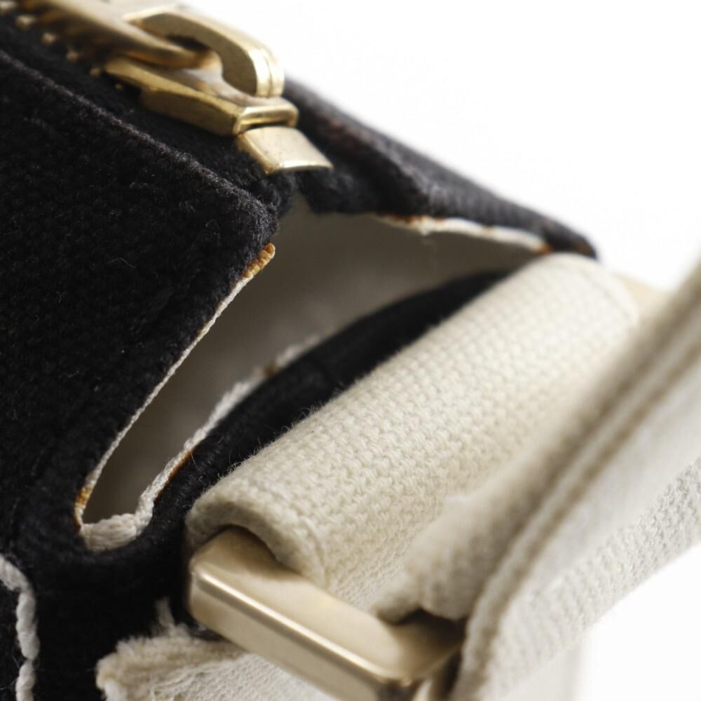 Chanel Chocolate Bar