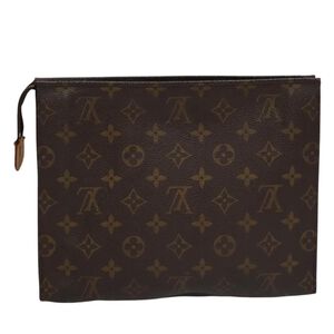 Louis Vuitton Poche Toilette