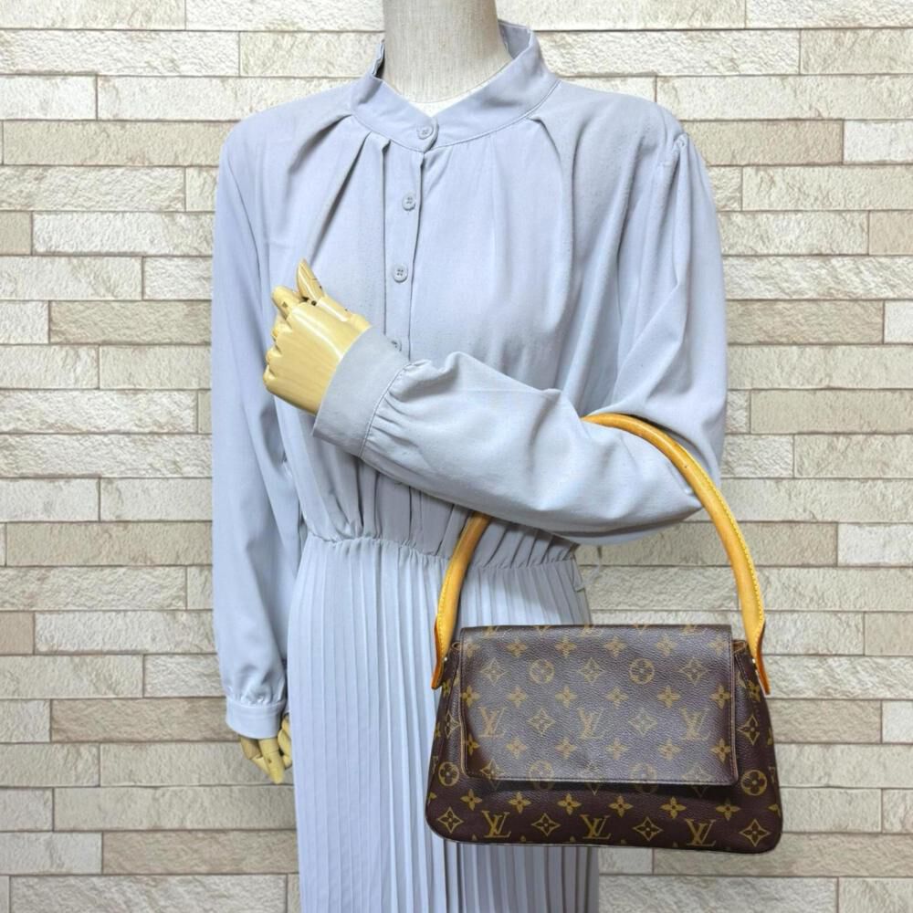 Louis Vuitton Looping