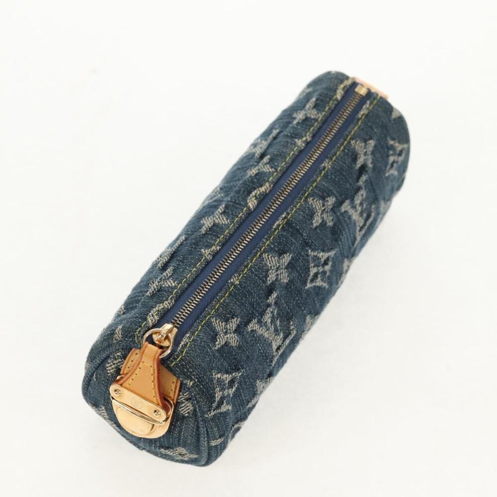 Louis Vuitton Pouch