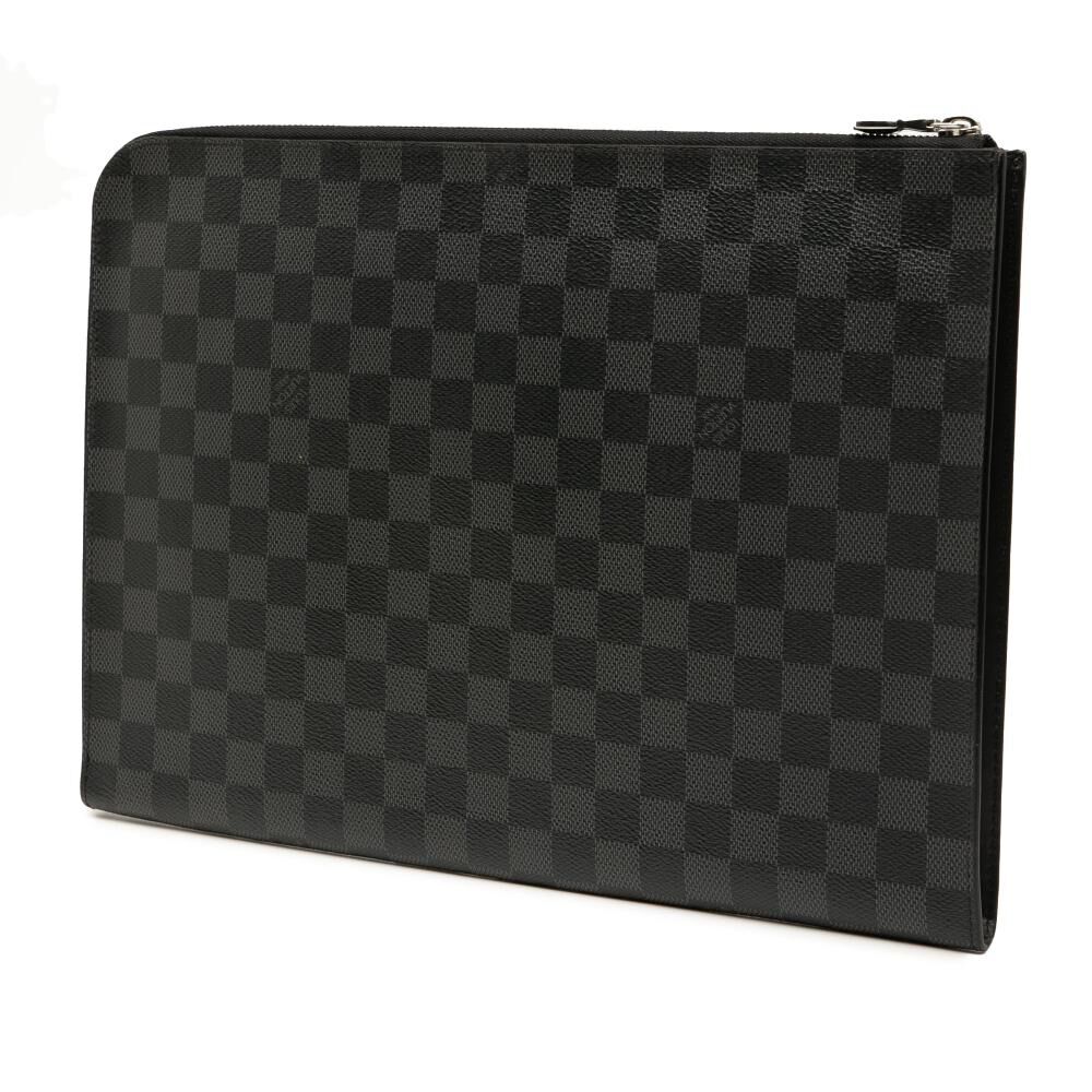 Louis Vuitton Clutch