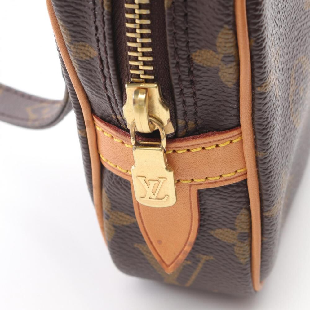 Louis Vuitton Shoulder Bags