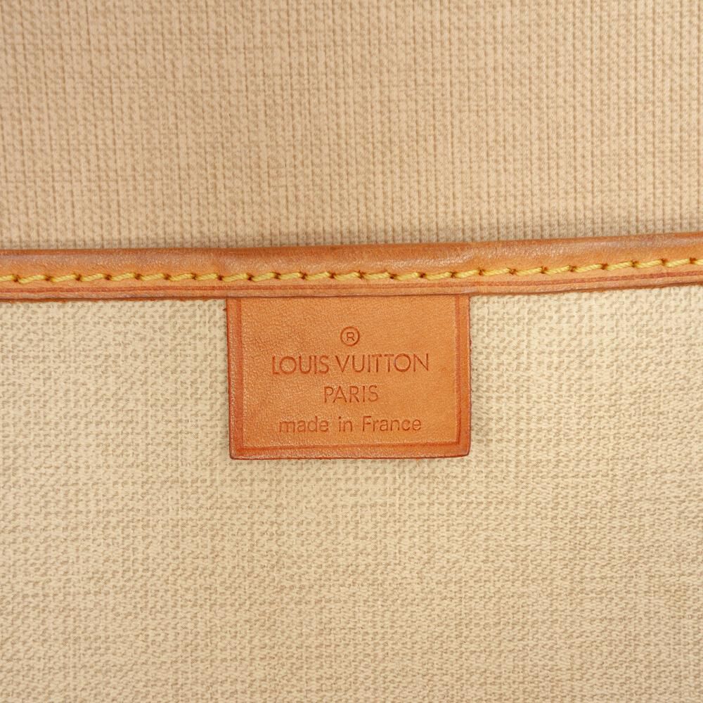 Louis Vuitton Excursion