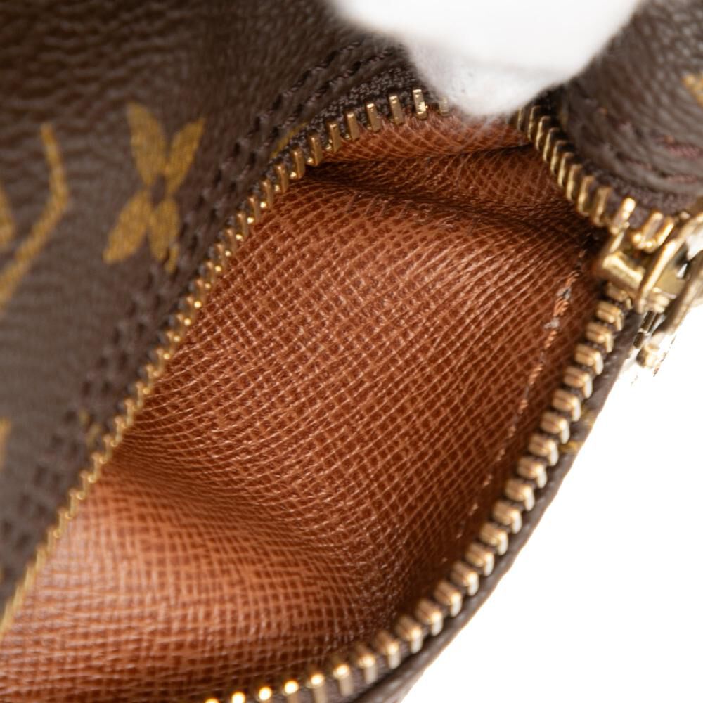 Louis Vuitton Papillon