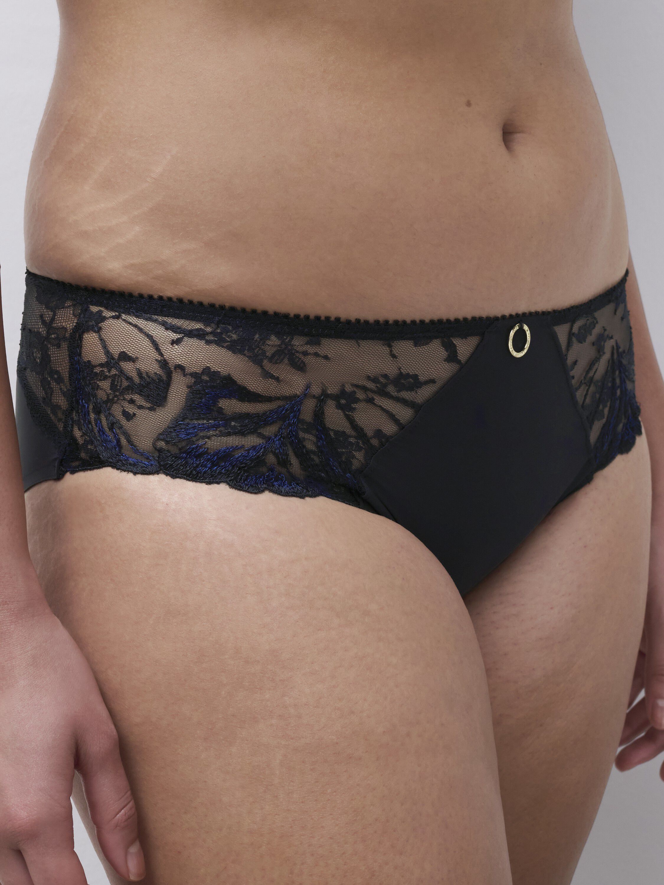 Illusion Full brief