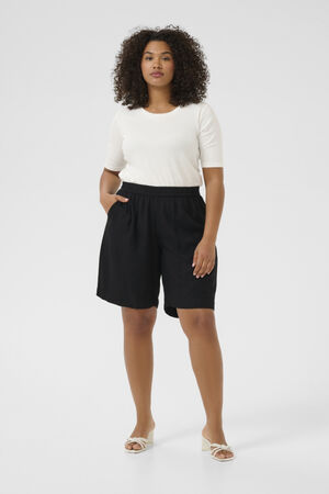 KCmille Shorts