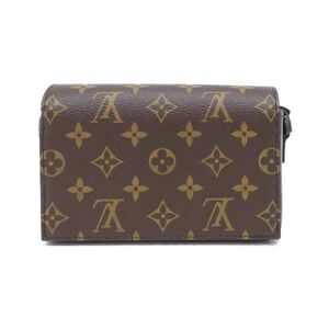 Louis Vuitton Shoulder Bags
