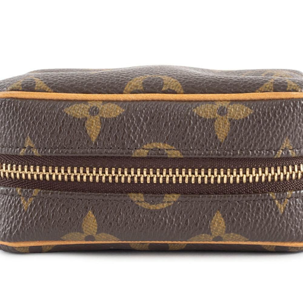 Louis Vuitton Clutch
