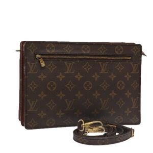 Louis Vuitton Shoulder Bags