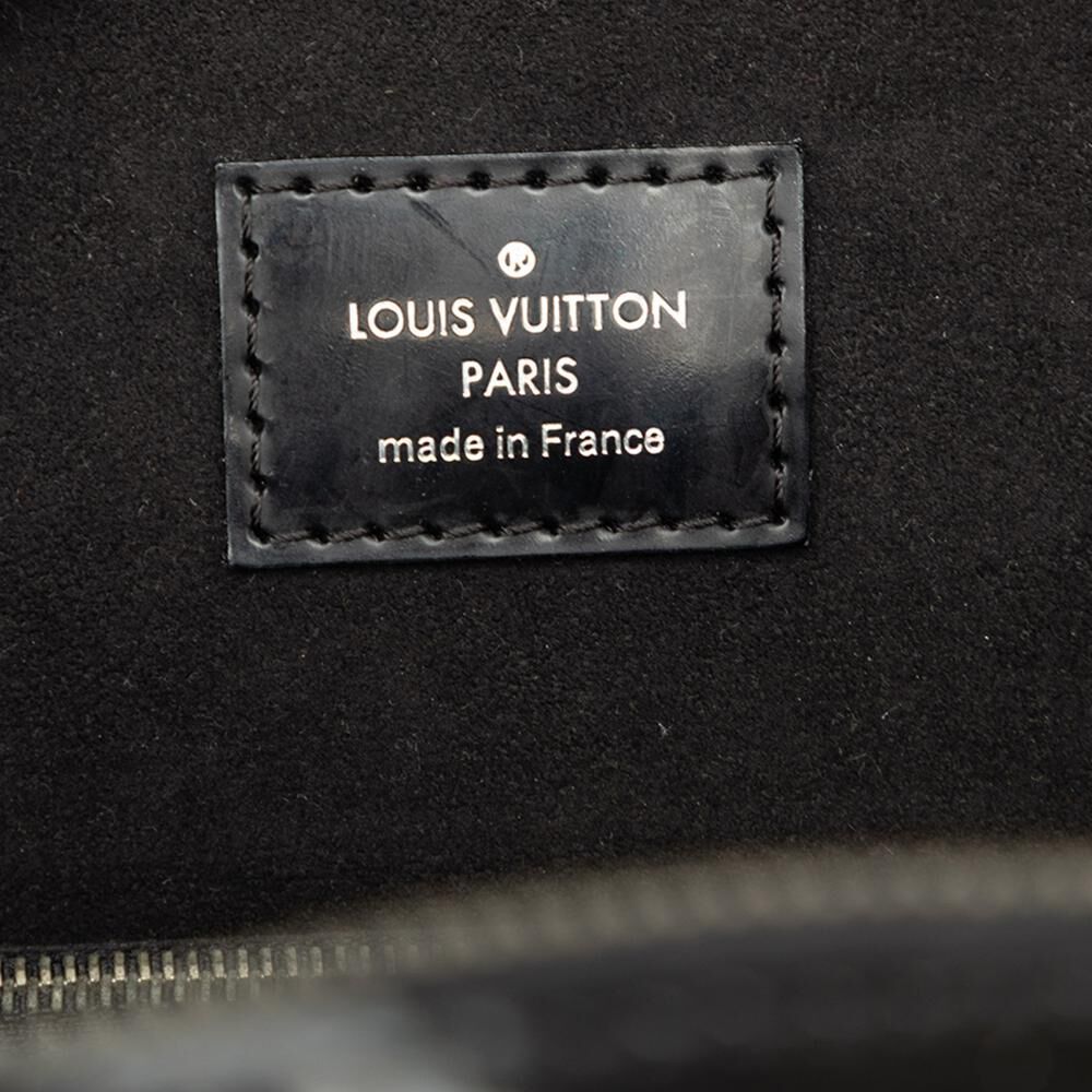 Louis Vuitton Pont Neuf