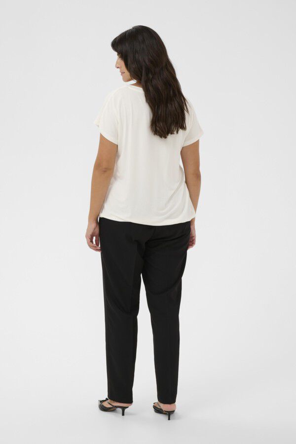 KCjena V-neck T-Shirt