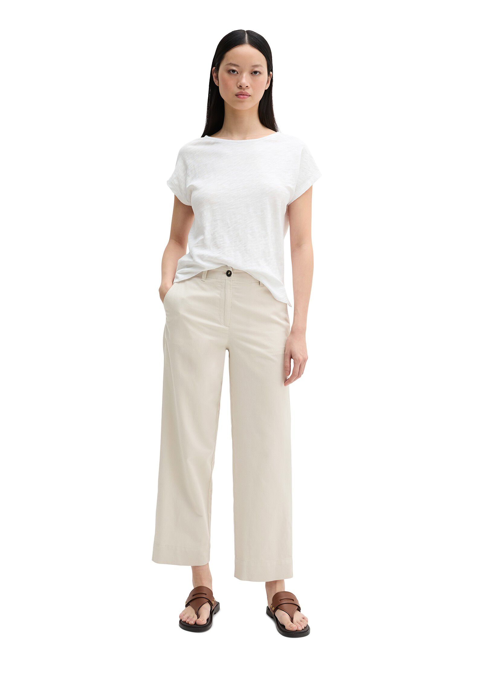 T-shirt, short sleeve, round neck